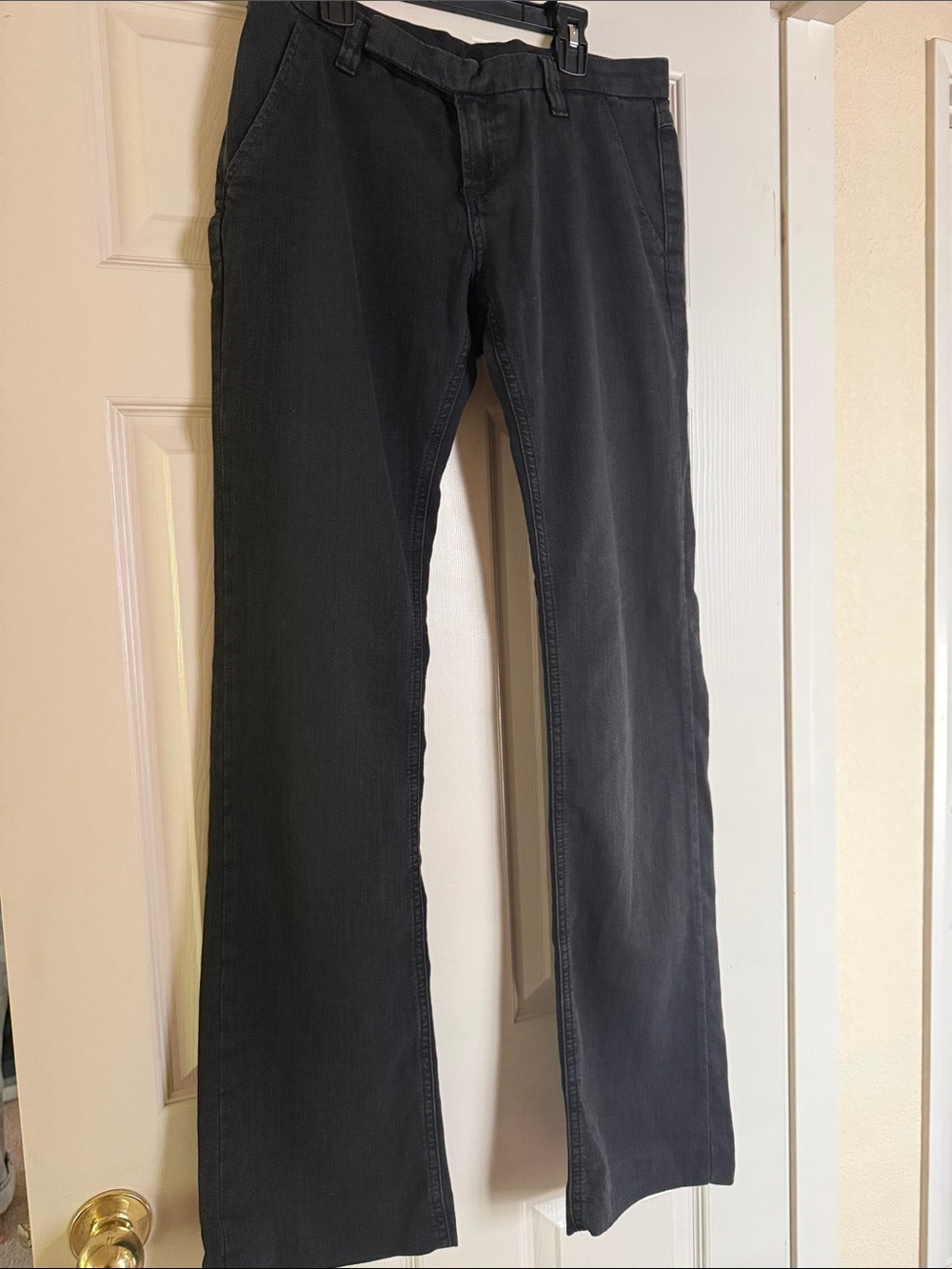 Zara Women's Straight-Leg Jeans in Black